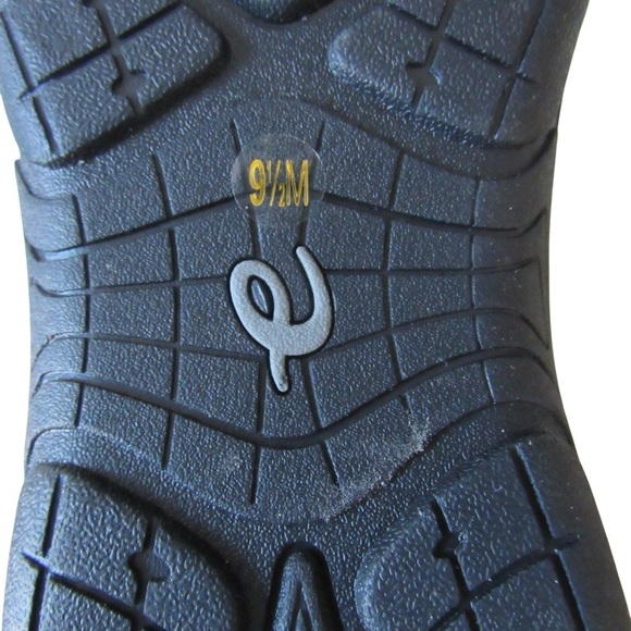 Easy Spirit Vance Ankle Boot Booties 9.5 Gray Quilted Side Zip Faux Fur Winter - Picture 11 of 11